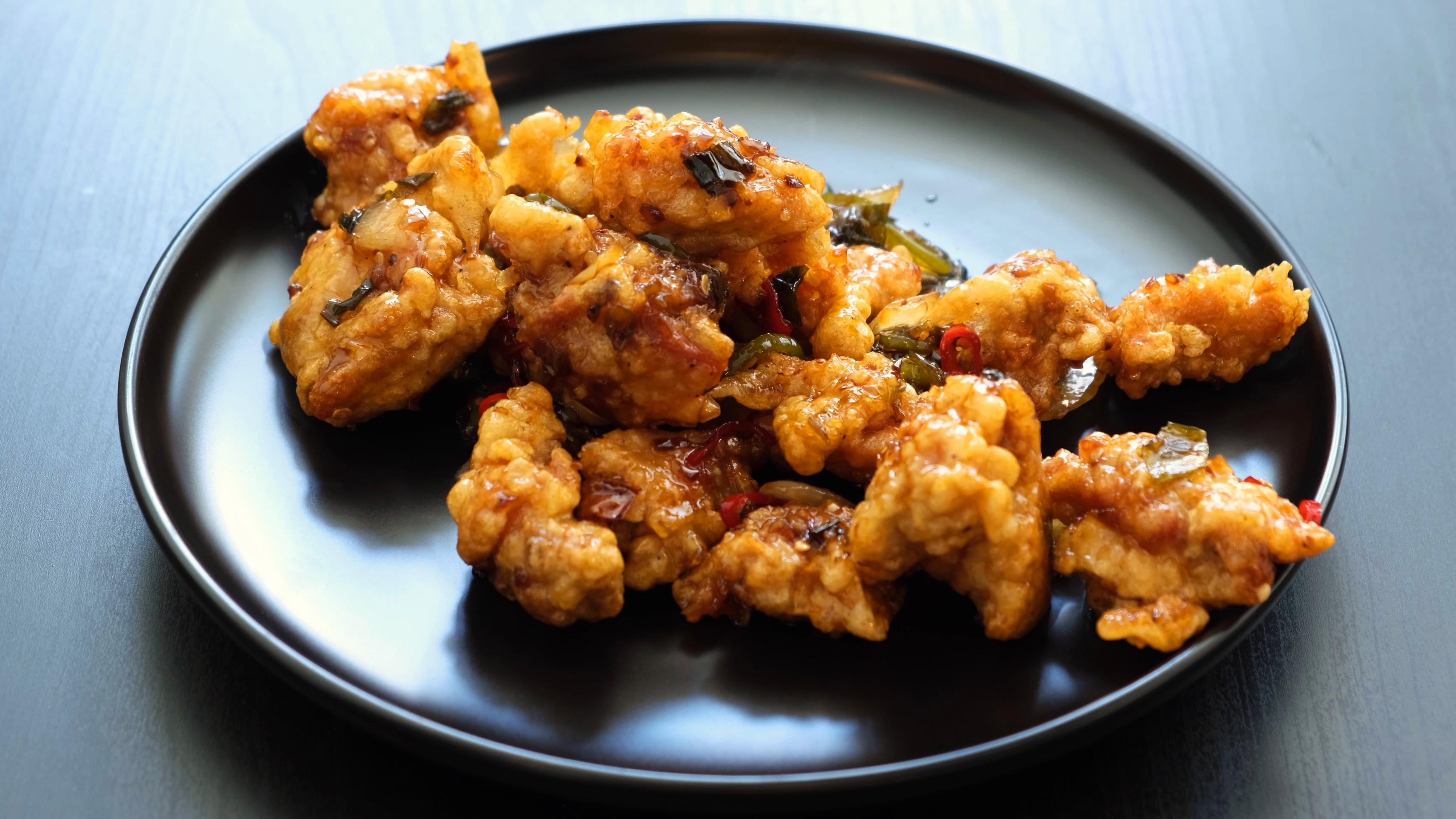Spicy Garlic Fried Chicken Kkanpunggi Dining And Cooking