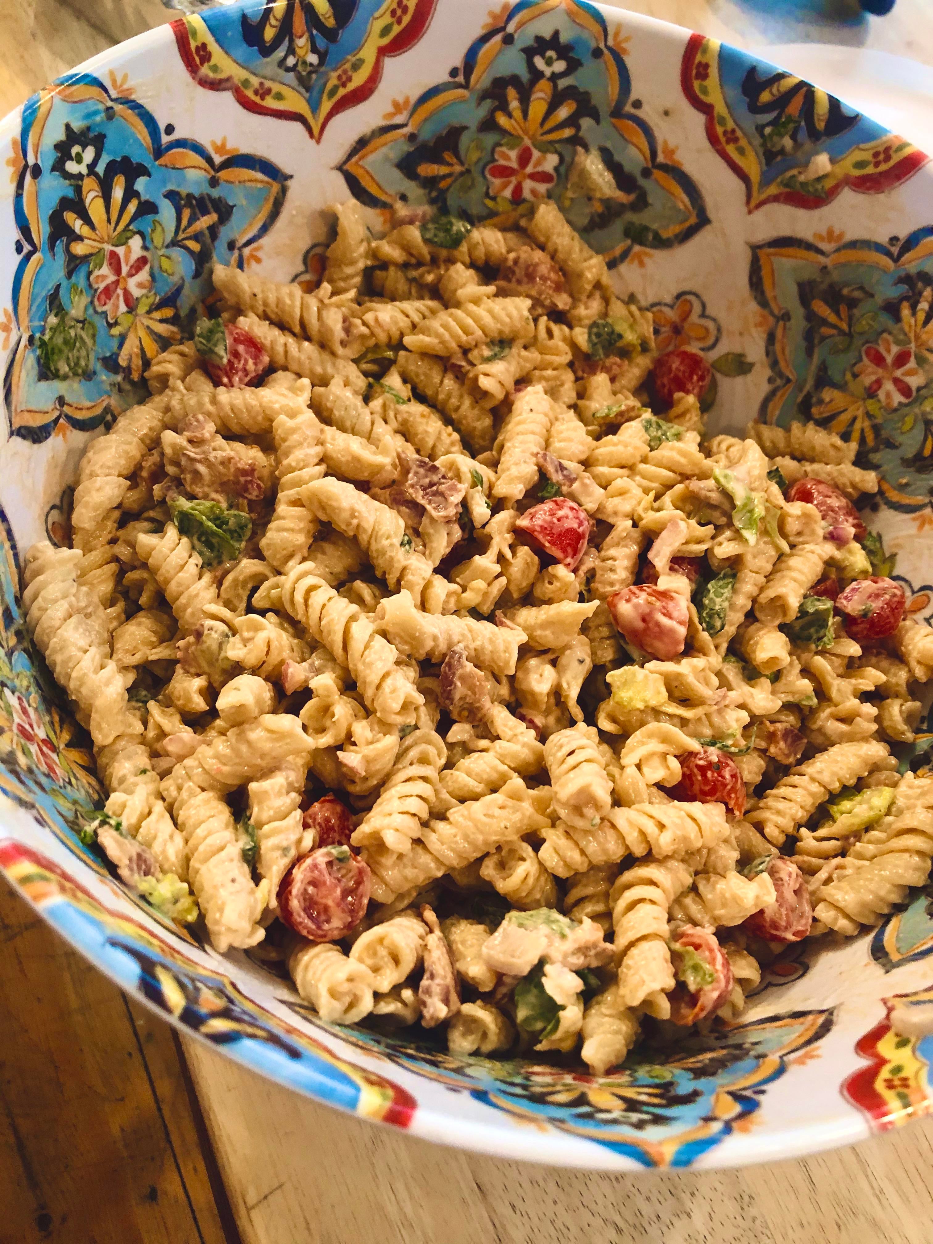 BLT pasta salad (recipe in comments) - Dining and Cooking