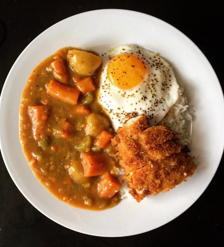 Chicken katsu curry with egg over rice - Dining and Cooking