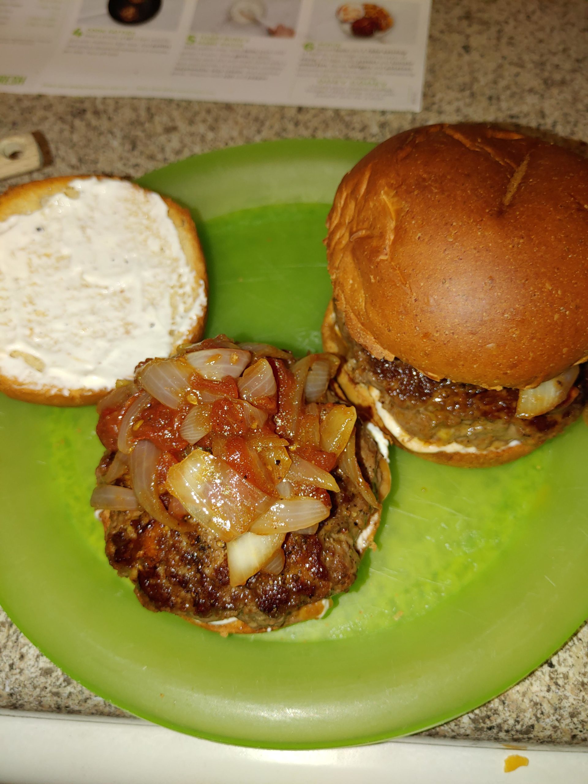 Juicy Lucy with tomato onion jam and roasted garlic aioli. (Courtesy of