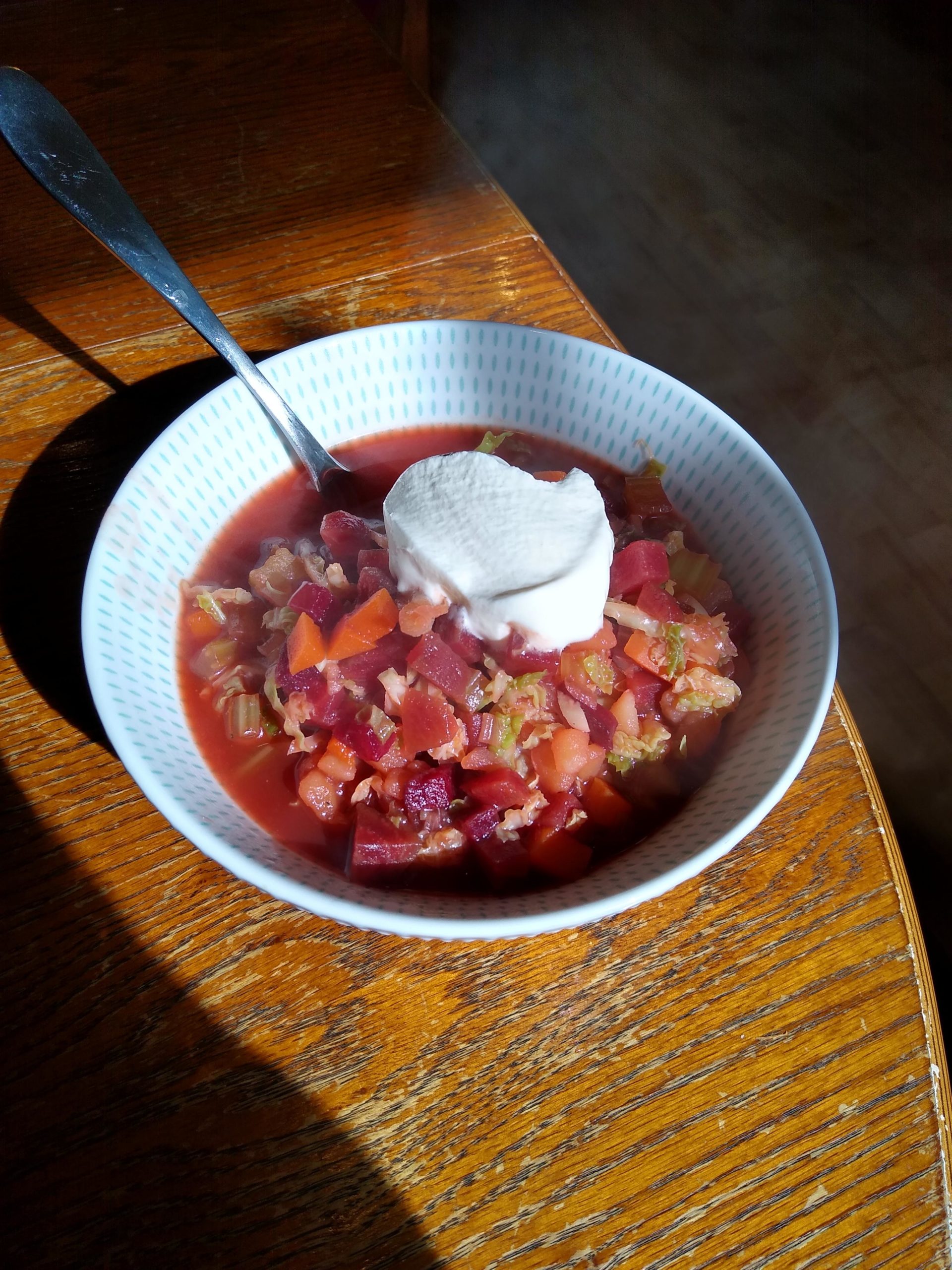 261 Calories Beetroot Soup Wit