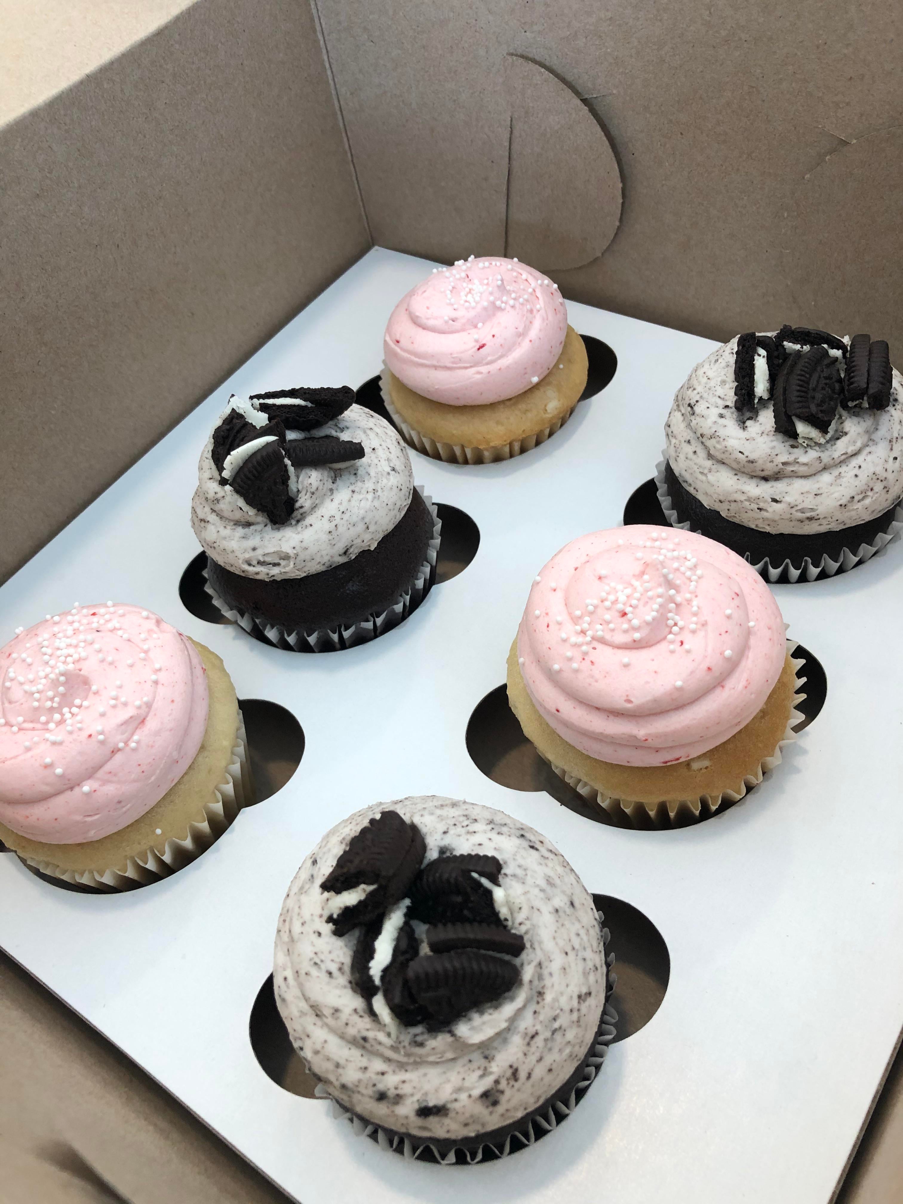 Strawberry And Oreo Cupcakes Fr