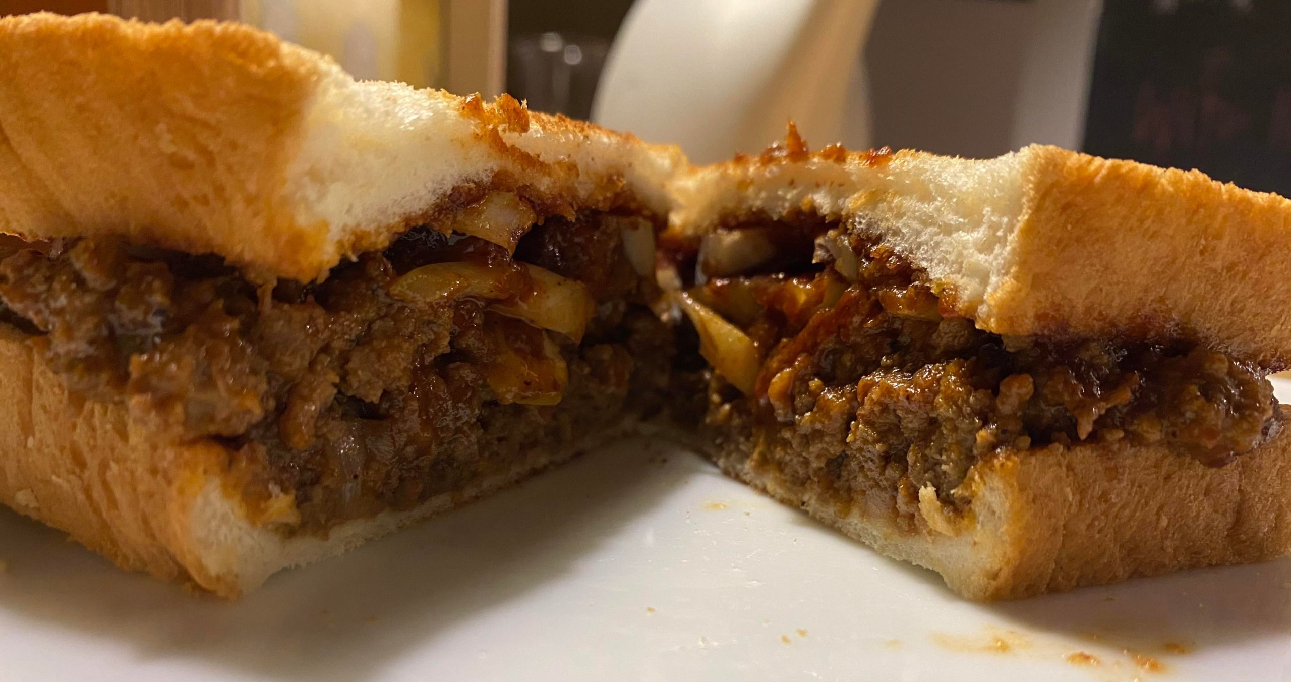 Sloppy Joe with onions - Dining and Cooking
