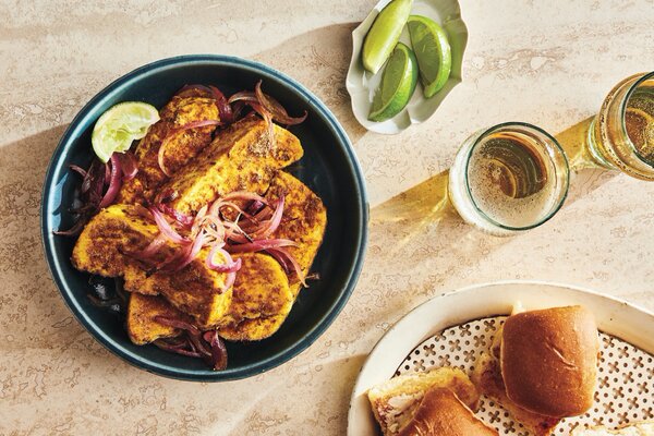 Paneer Ajwaini Tikka (Fresh Roasted Paneer With Carom)