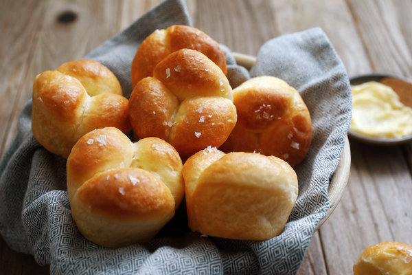 Cloverleaf Rolls