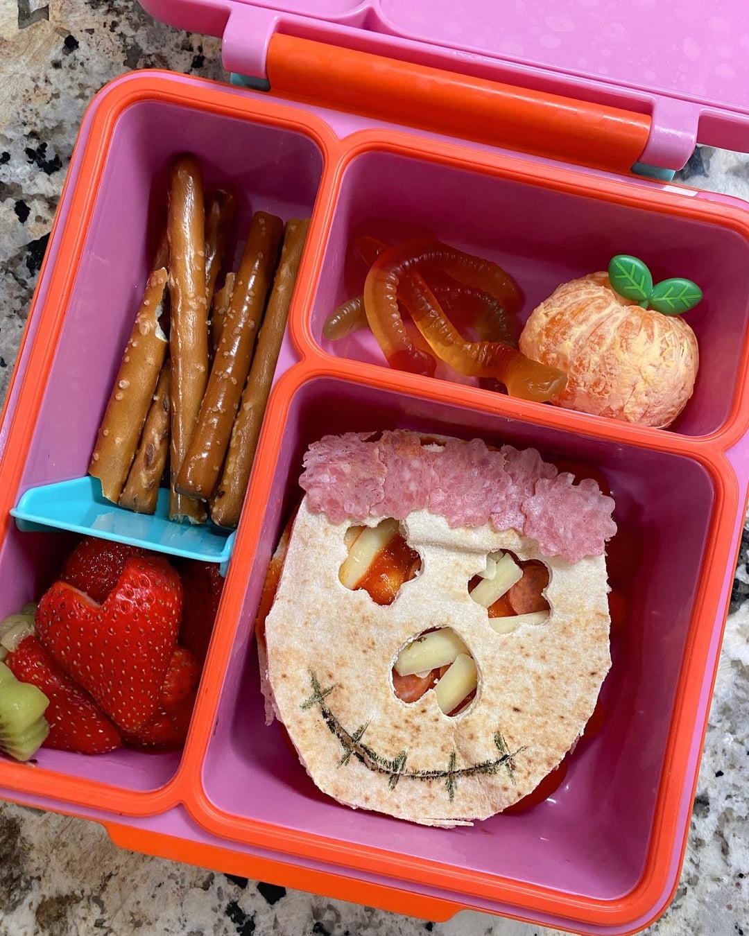 spooky-bentos-for-my-4-year-old-she-even-helped-this-time-dining-and