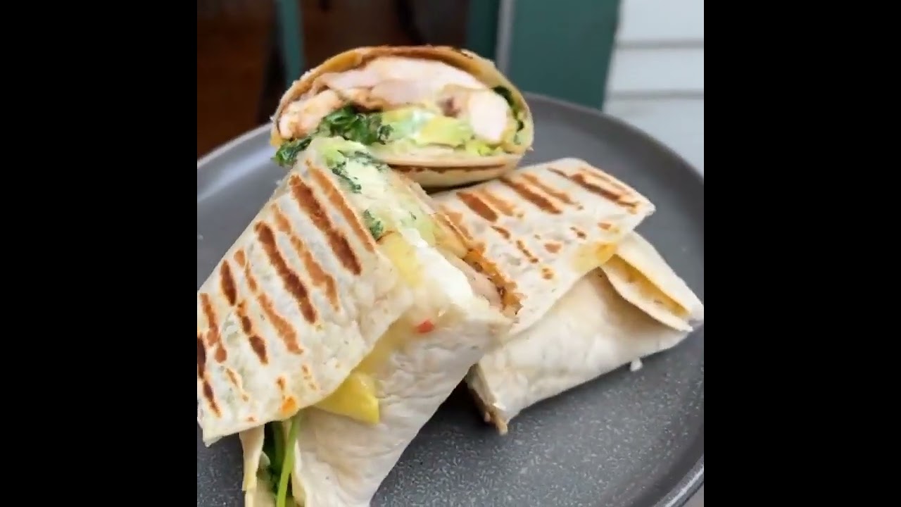 Cajun Chicken And Avocado Wrap Recipe Joe Wicks Recipes Dining And Cooking 3873