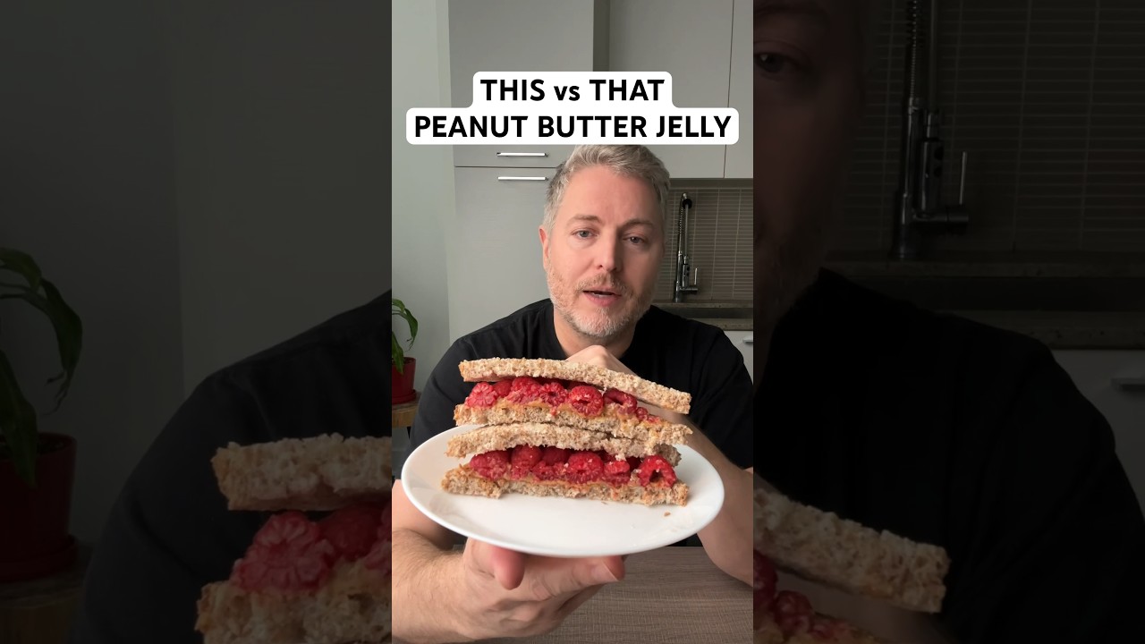 How does this healthy version of a peanut butter and jelly sandwich affect my blood sugar levels