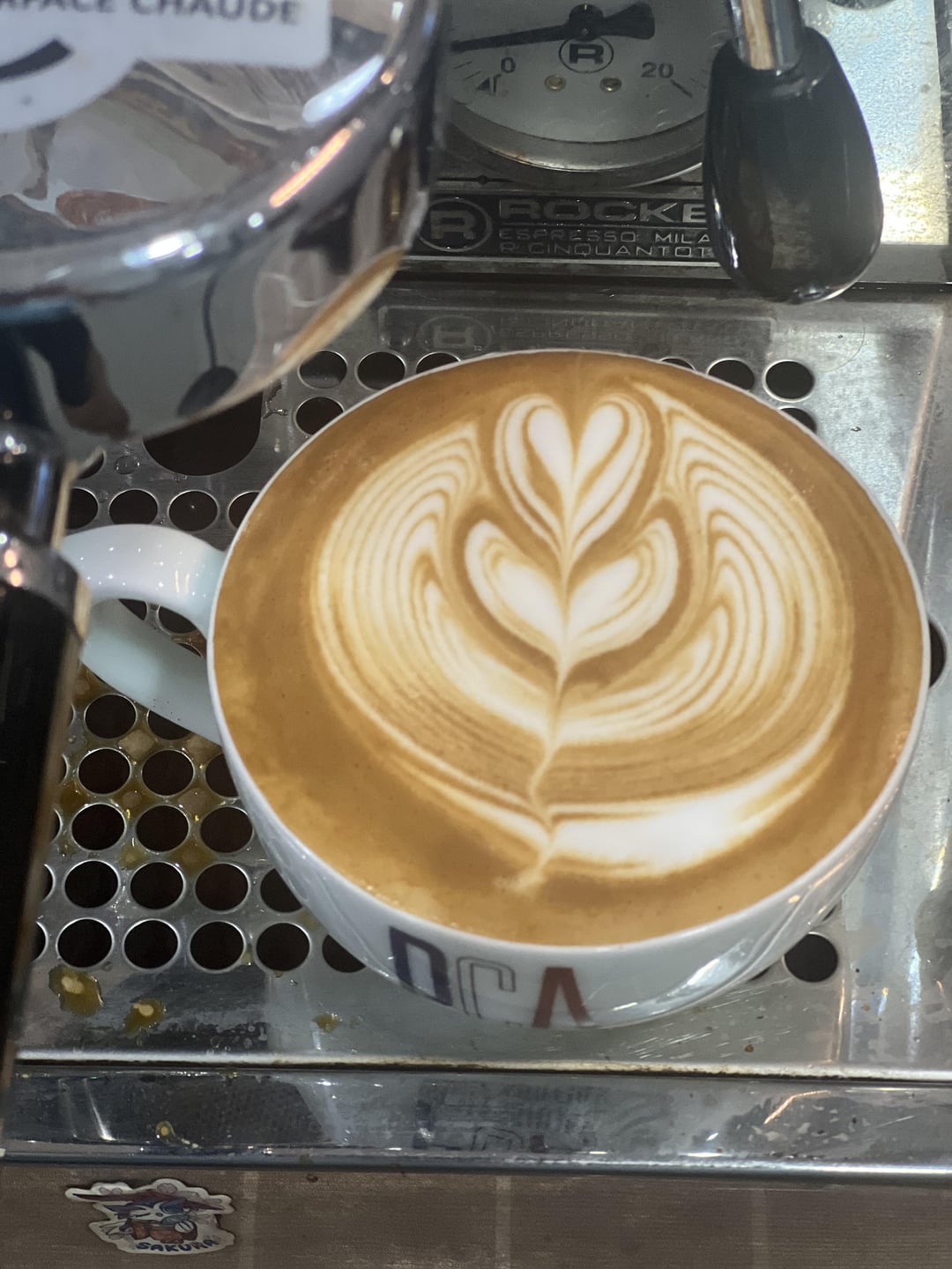 Sharing my pour with winged tulip latte art - Dining and Cooking